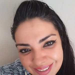 Meet your Posher, Esther